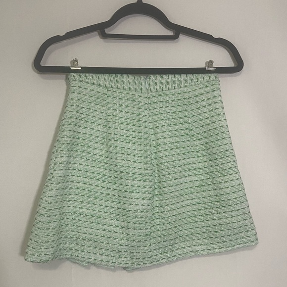 ZARA LIKE NEW pastel green tweed pleated mini skirt preppy academia size XS - Picture 4 of 7
